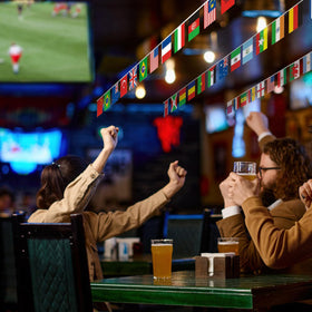 SZCXTOP world flags string creates a sense of community at gatherings.