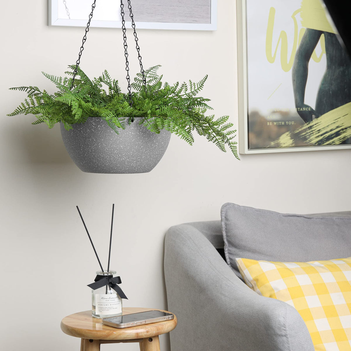T4U hanging planter makes a thoughtful gift for plant lovers.