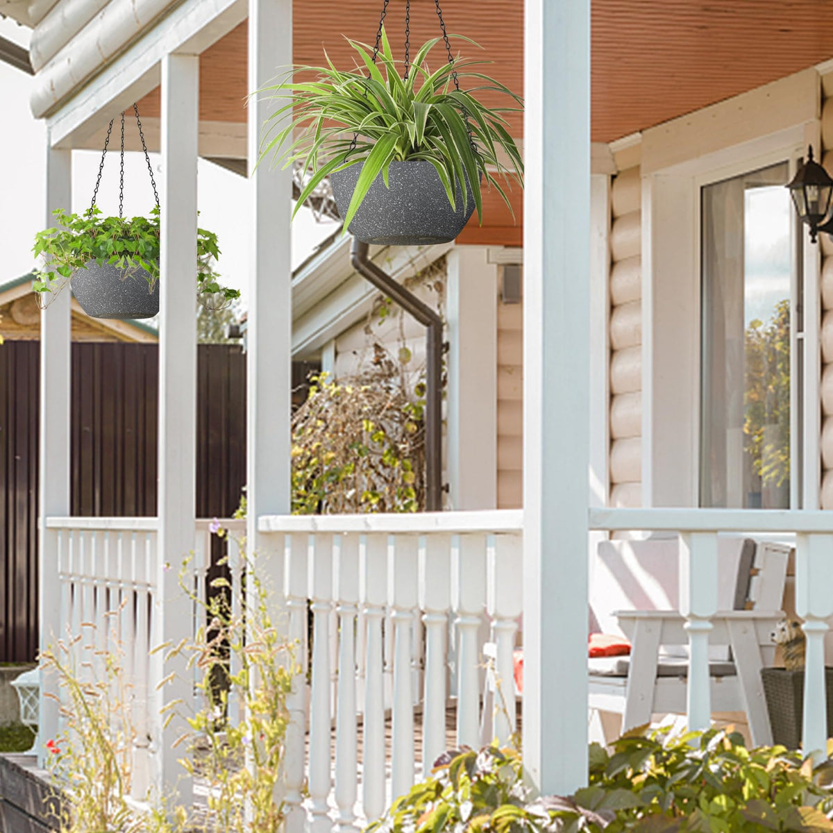 T4U speckled grey pot on balcony creates a cozy plant display.