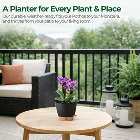 T4U indoor-outdoor use compatible planter for balconies.