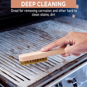 TAKAVU nylon brush protects delicate surfaces while removing dirt and debris