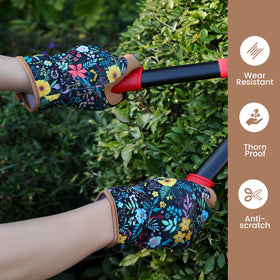 Elastic wrist design seals out dirt for a clean grip.