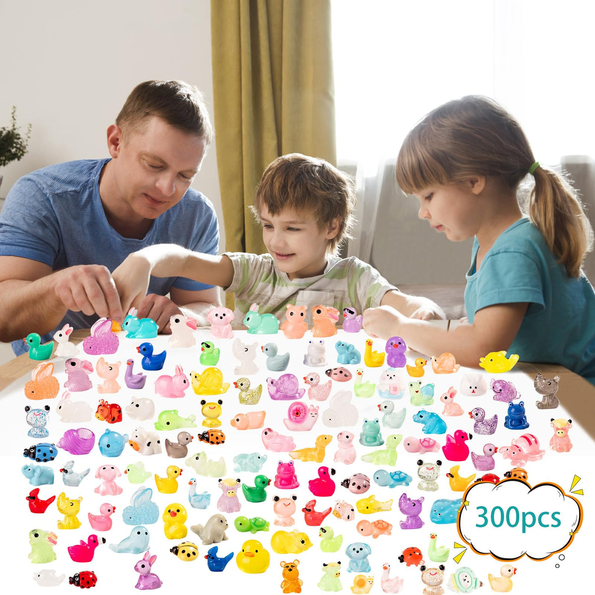 Teenzee storage-ready set keeps figures organized for quick crafting sessions.