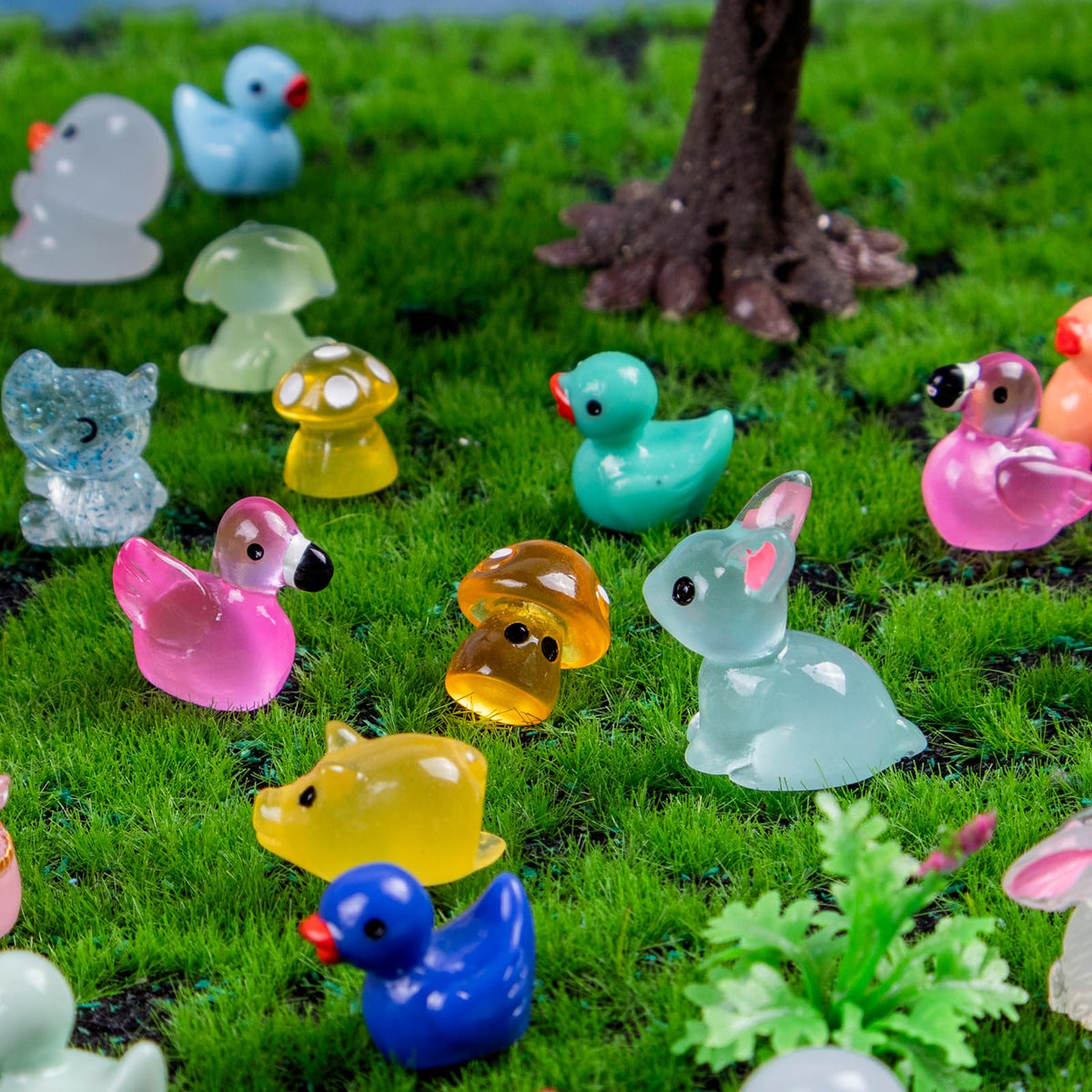 Teenzee portable box keeps mini figures organized for easy access