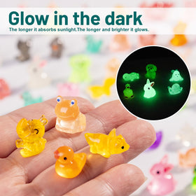 Tiny Teenzee animals range 0.4 to 1.5 inches for micro landscapes