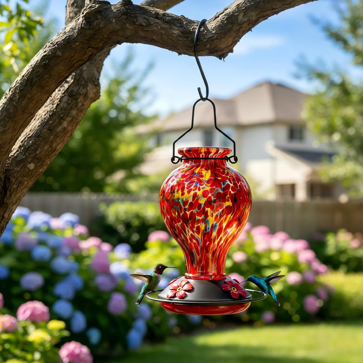 Tegarbed bee-resistant ports reduce insect interference.