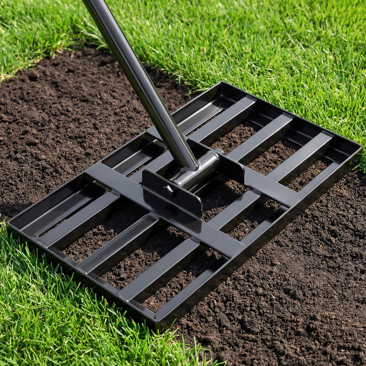 Tegarbed Lawn Leveling Rake assembly demo shows quick setup and easy handling