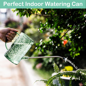 Tennedriv Green lightweight can makes daily indoor watering effortless.