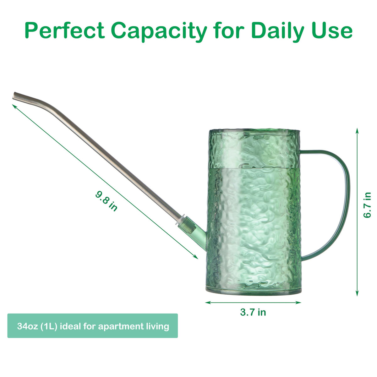 Tennedriv Green includes gentle shower head for even, light watering.