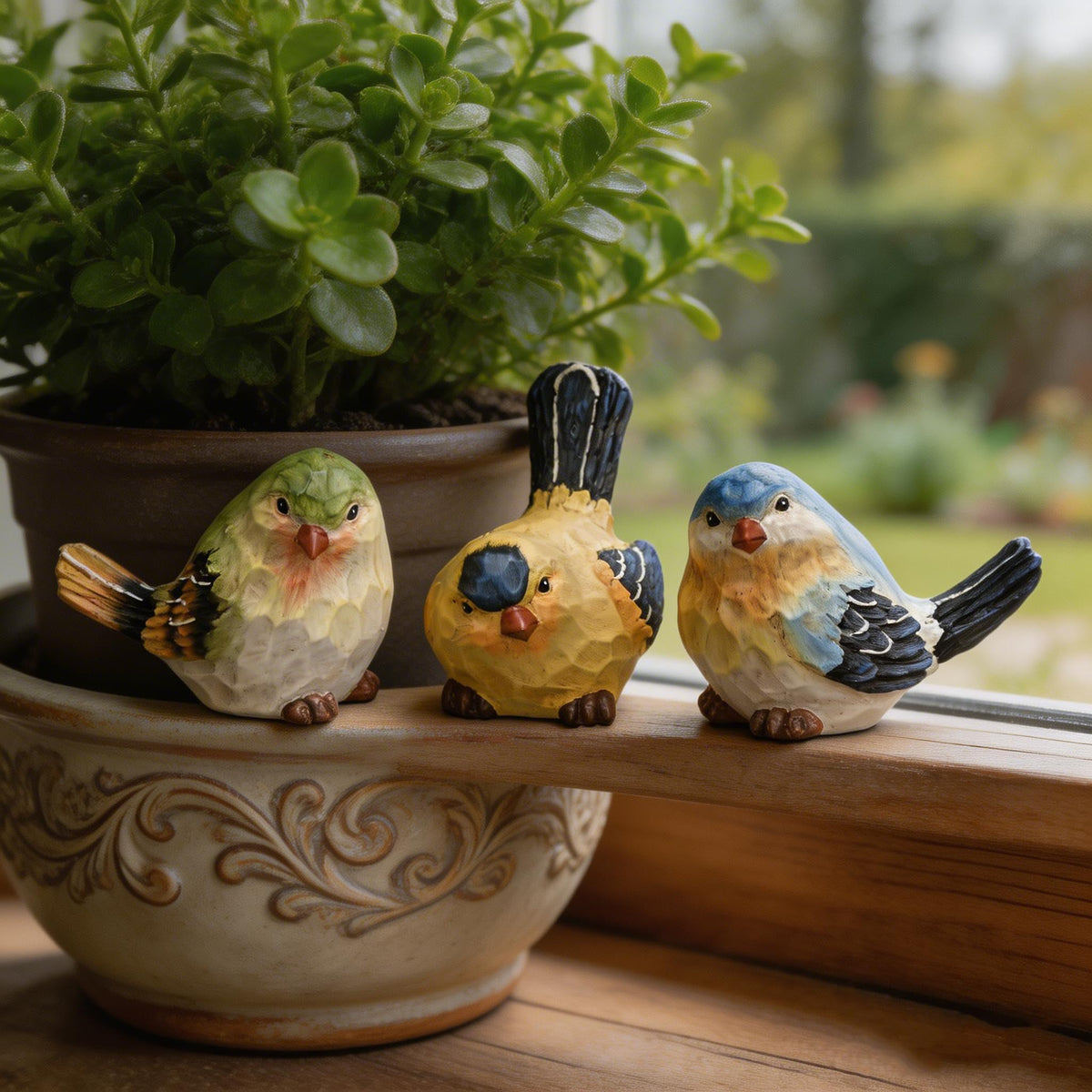 TERESA'S COLLECTIONS resin bird ornaments for patio, yard, or garden paths
