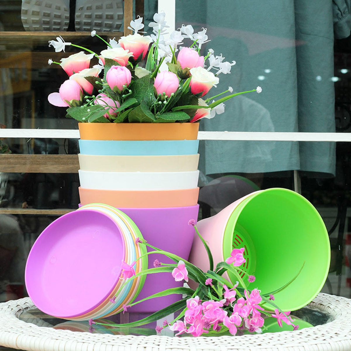 Tergy plant pots for herbs and African violet support healthy growth.