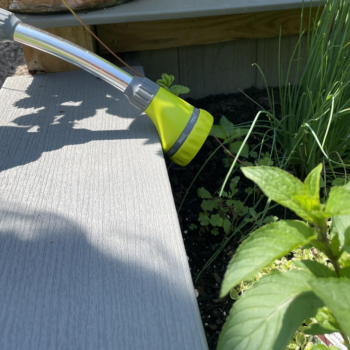 The Relaxed Gardener lightweight wand with slip-resistant handle for comfortable use.