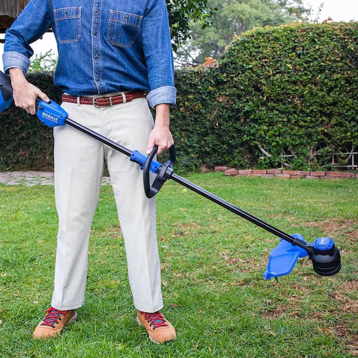 12-inch straight shaft compatibility for wider reach