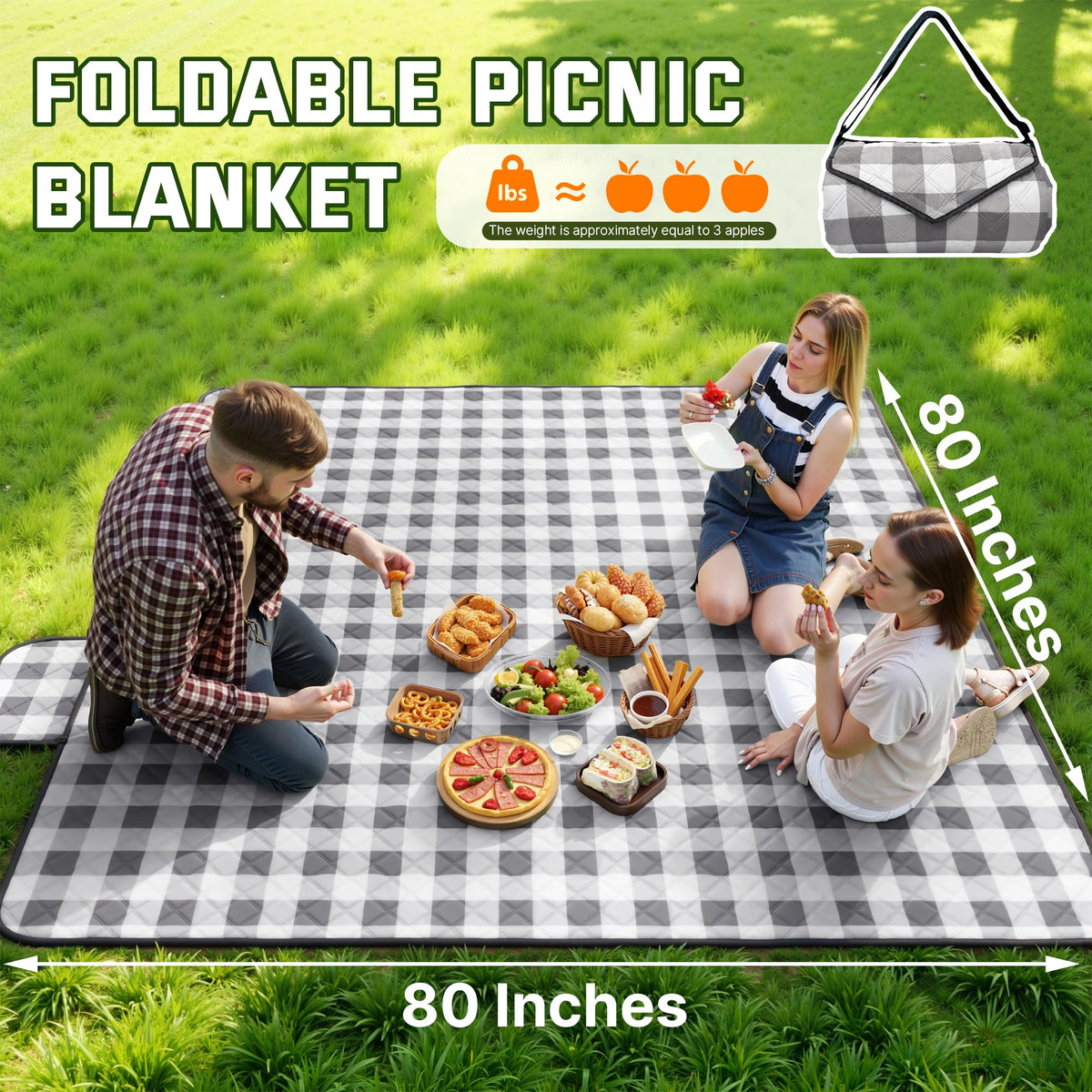 TigeJoy picnic blanket dirt-resistant-fabric resists stains on grass and sand.