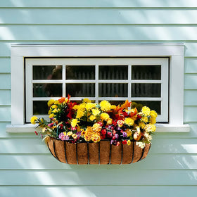 Durable 36-inch liner keeps shape in seasonal outdoor use