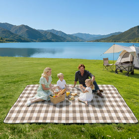 TigeJoy picnic blanket with waterproof top layer on damp ground