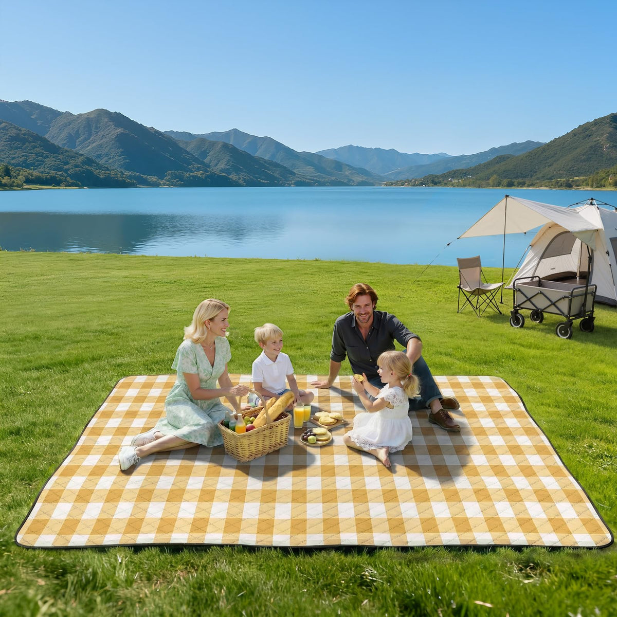 TigeJoy picnic blanket waterproof top layer repels spills