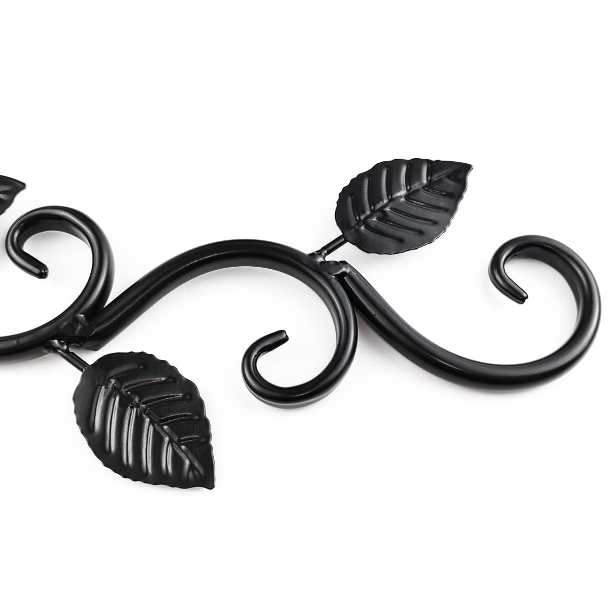 TIHOOD rust-resistant steel brackets ensure durable garden hanging solutions.