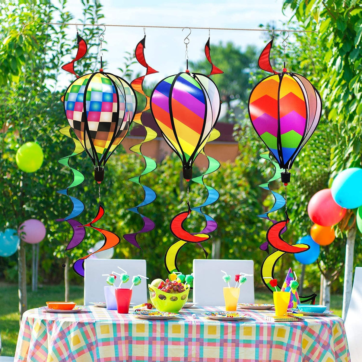 Timecity 3pcs balloons with hooks enable quick outdoor setup