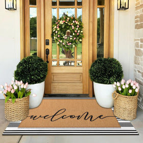 Tinideya seasonal welcome mat protects floors while greeting guests.