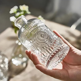 TIWPAJS vintage relief pattern glass vase enhances table decor.