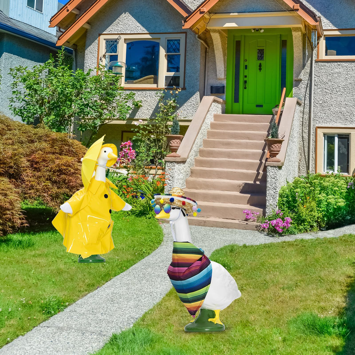 TOHARA 23in-17in goose statue compatibility for easy outfit swapping.