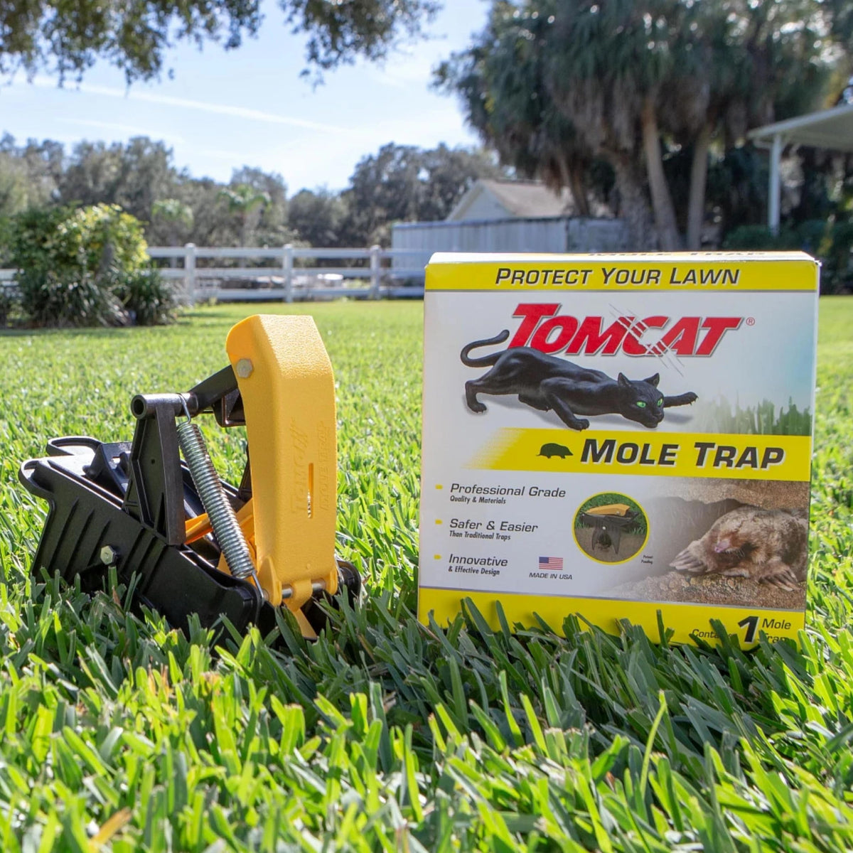 Tomcat Mole Trap reusable, hands-free setup for easy placement.