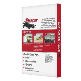Tomcat Super Hold glue traps closeup of trap design.