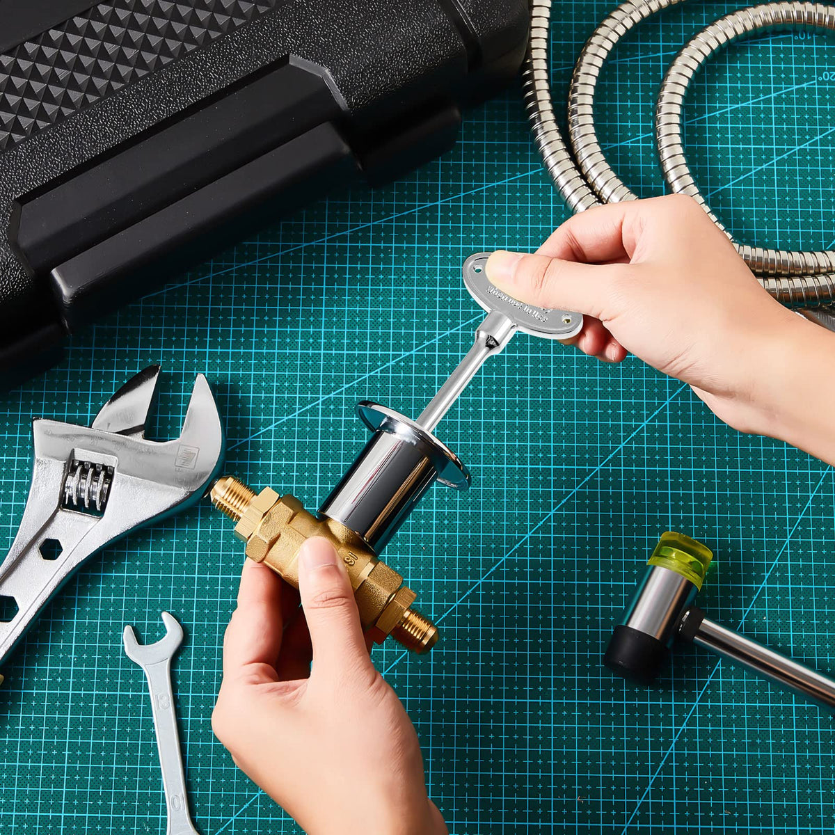 Tondiamo brass-key with waterproof finish, reliable indoors or outdoors.