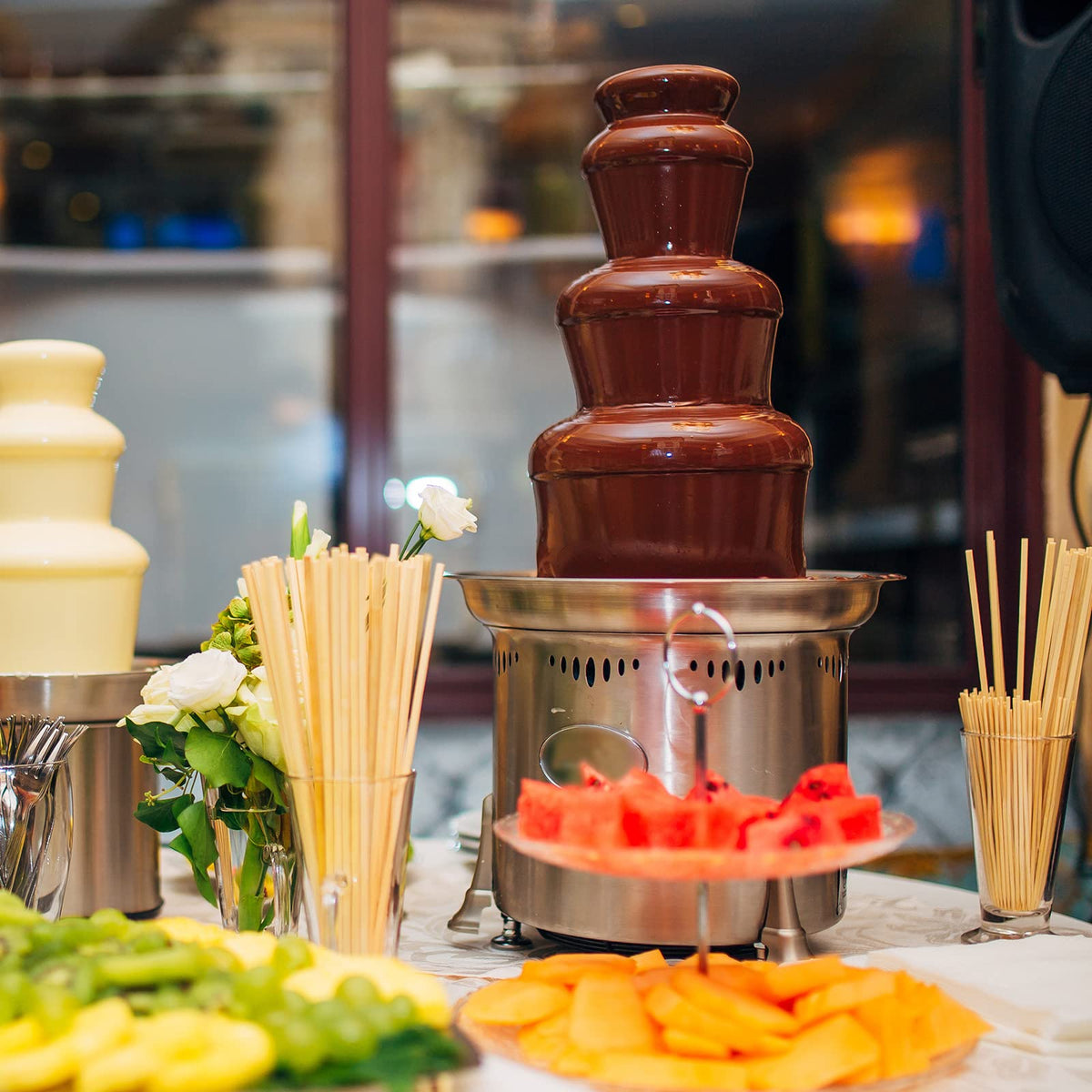 Tongye food-grade bamboo skewers for versatile culinary use.