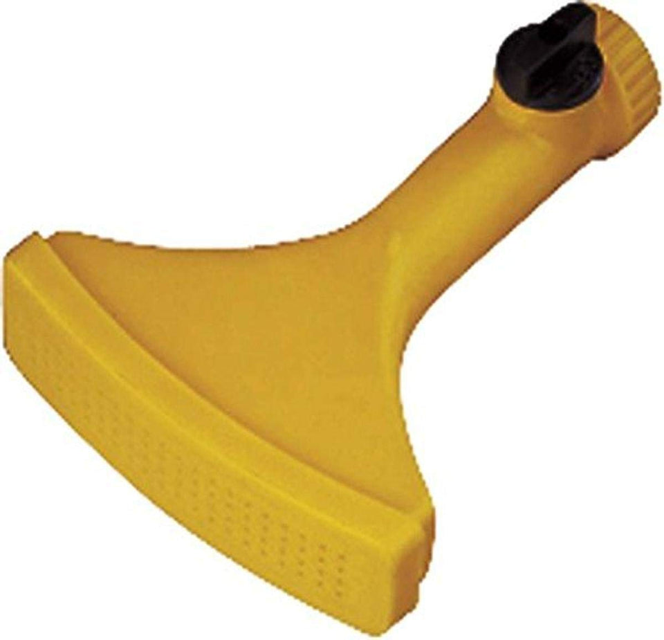 Tool Basix GN37070 yellow fan spray nozzle with shut-off for efficient watering