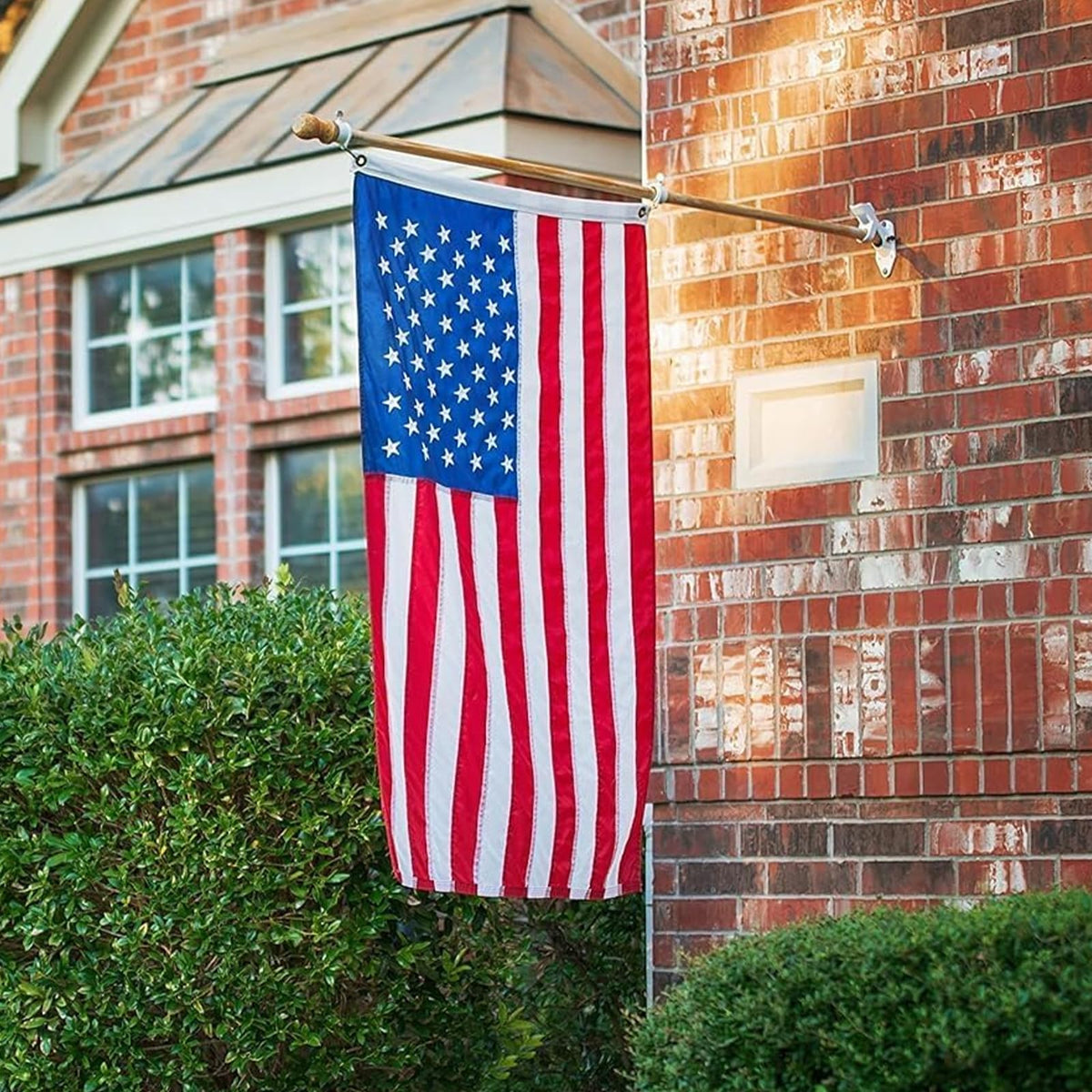 TOOUP flag brass grommets enable secure outdoor mounting