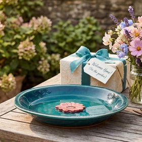 Topadorn birdbath makes a thoughtful gift for nature lovers.