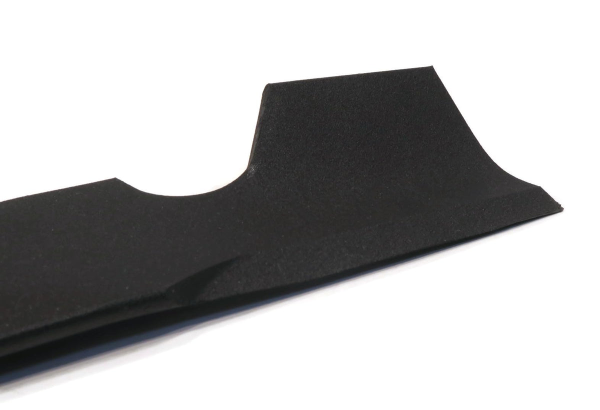 Toro blade kit internal packaging protects blades during shipping.