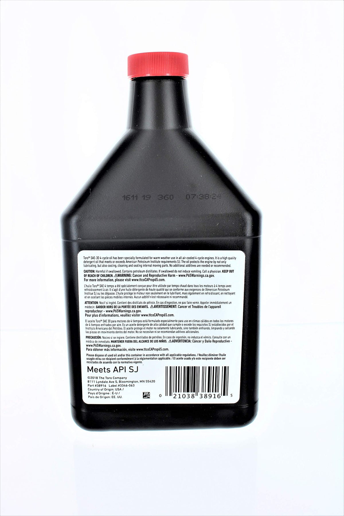 Toro LWNMR oil label detail showing SAE30 and capacity.