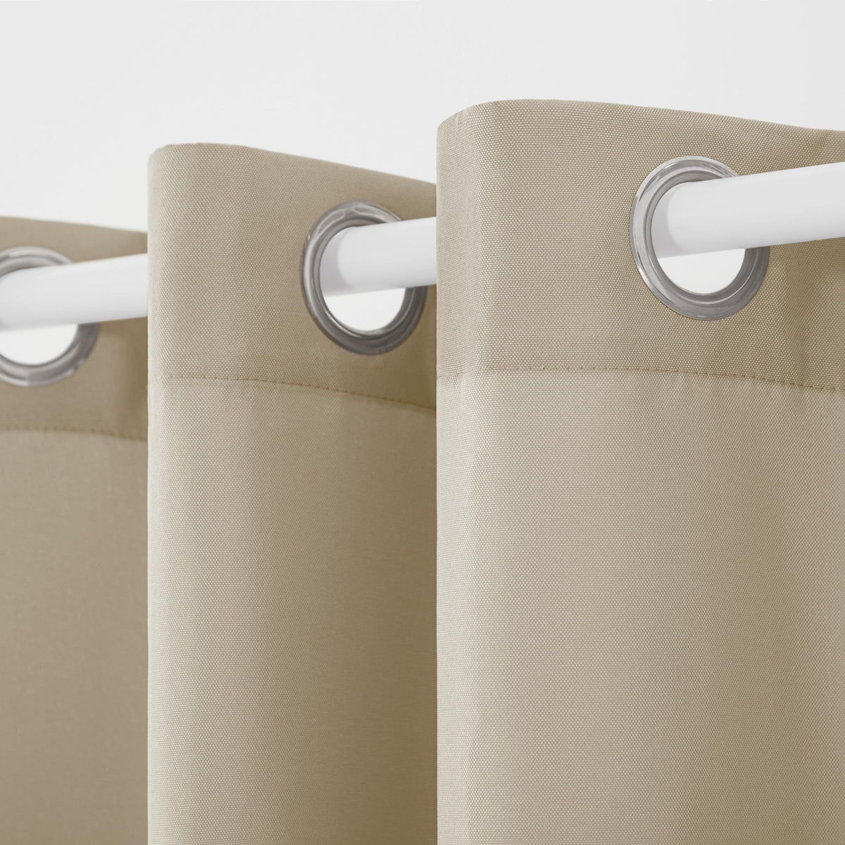 Town & Country Basics Cabana grommet-top close-up highlighting rust-proof hardware