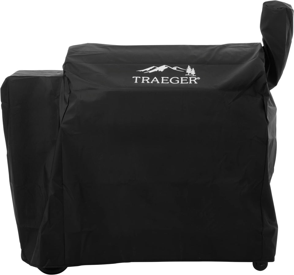 Traeger BAC380 Pro34 full-length cover front view protects the grill from rain and sun.