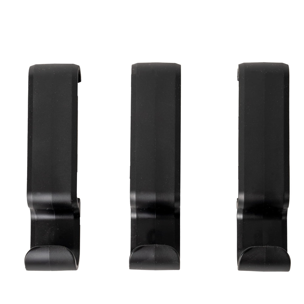Traeger BAC643 hooks optimize space by keeping spatulas and brushes within reach.