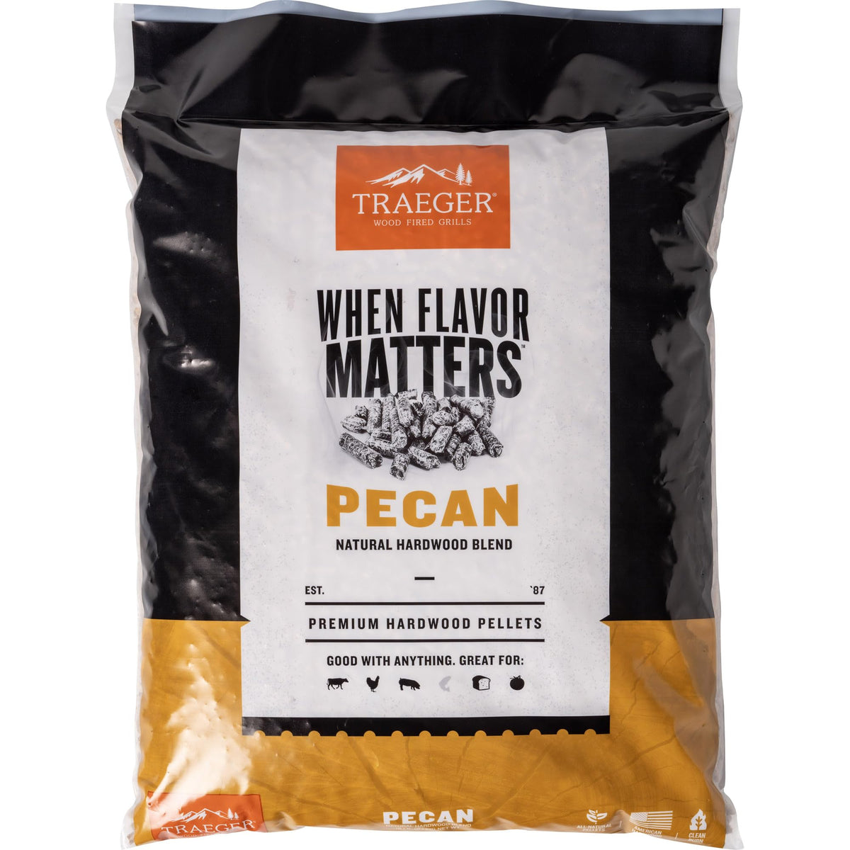 Traeger Pecan pellets bag showing premium all-natural hardwood for richer flavor and clean burn.