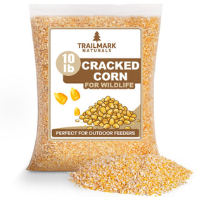 TRAILMARK Naturals cracked corn 10 lb bag for backyard birds