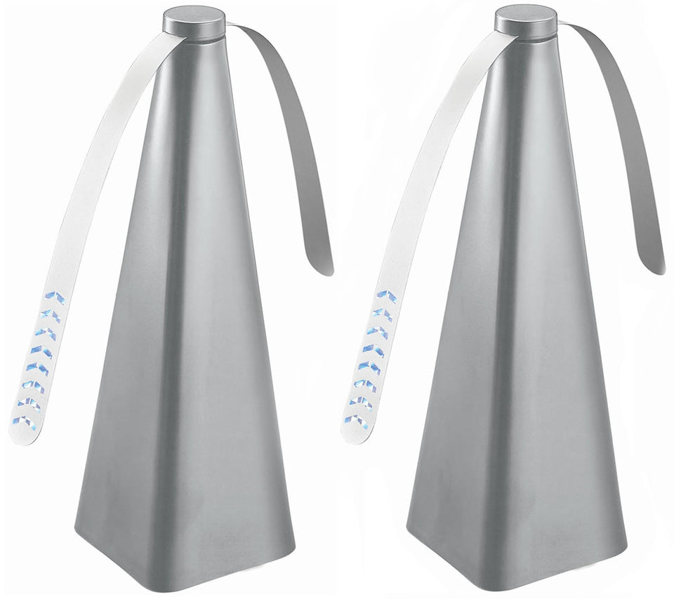 Treva Bug Fan with holographic blades deters insects during outdoor dining.