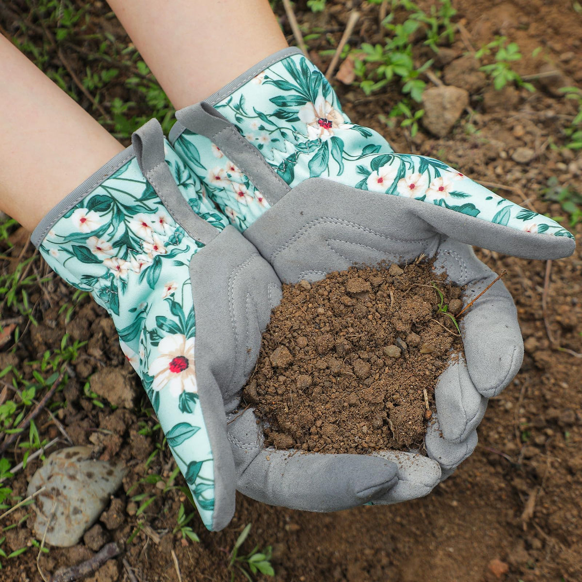 Floral pattern on the back adds style while you work outdoors.