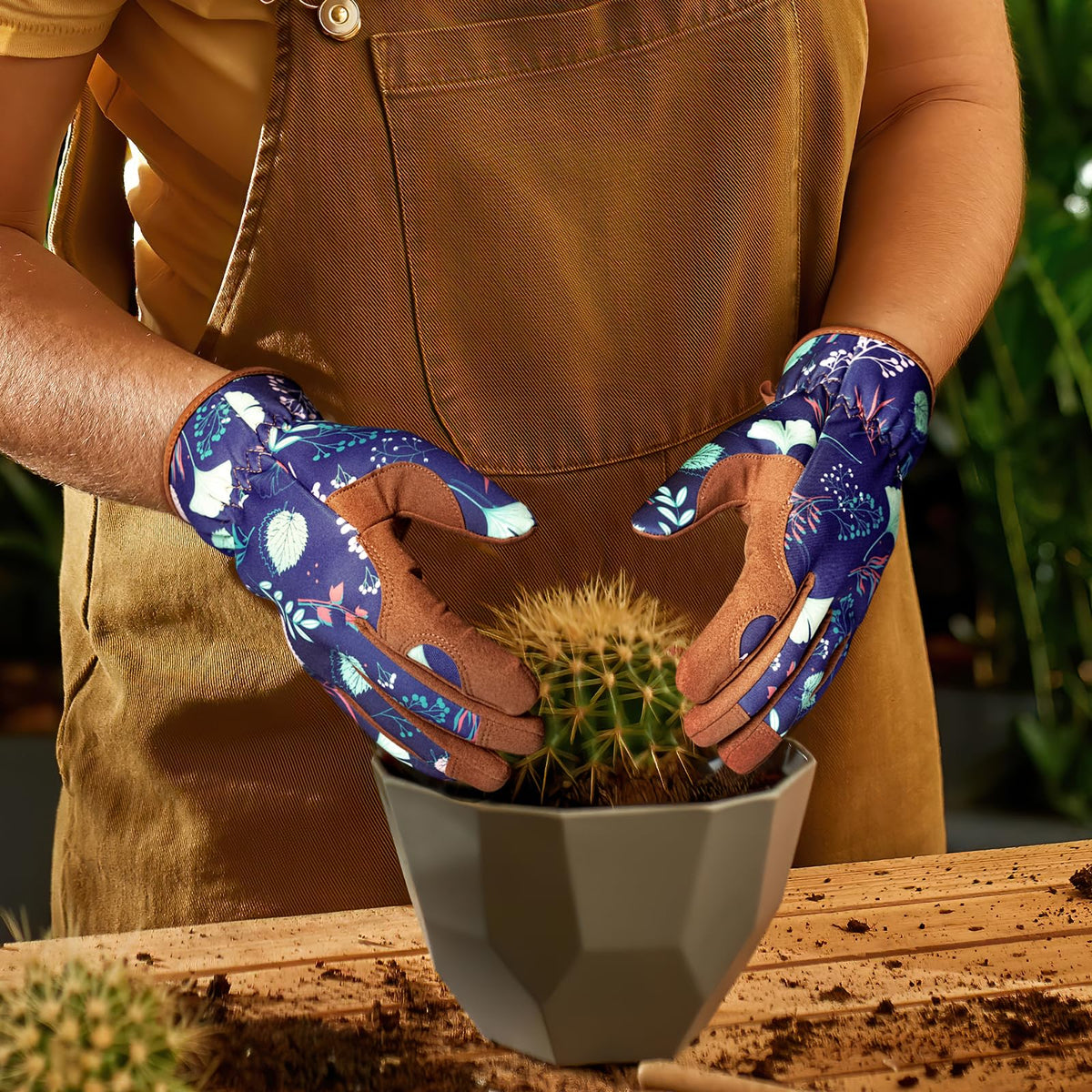 Trifabricy garden gloves make a thoughtful gift for gardeners