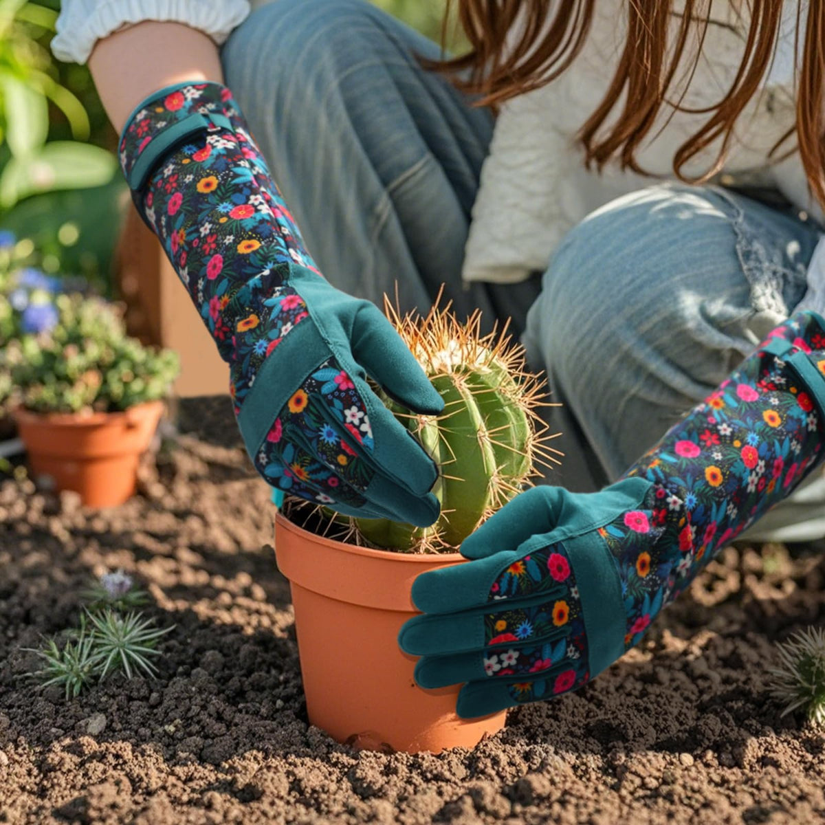 Trifabricy Gardening Gloves for Women, easy care and quick reuse.