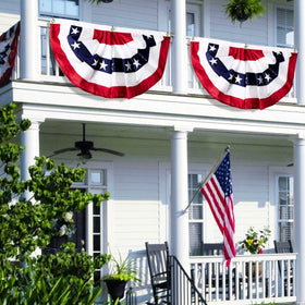 TURNMEON outdoor-ready flag bunting resists rain, wind, and sun to keep color.