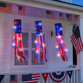 Turnmeon red white blue design creates eye-catching curb appeal