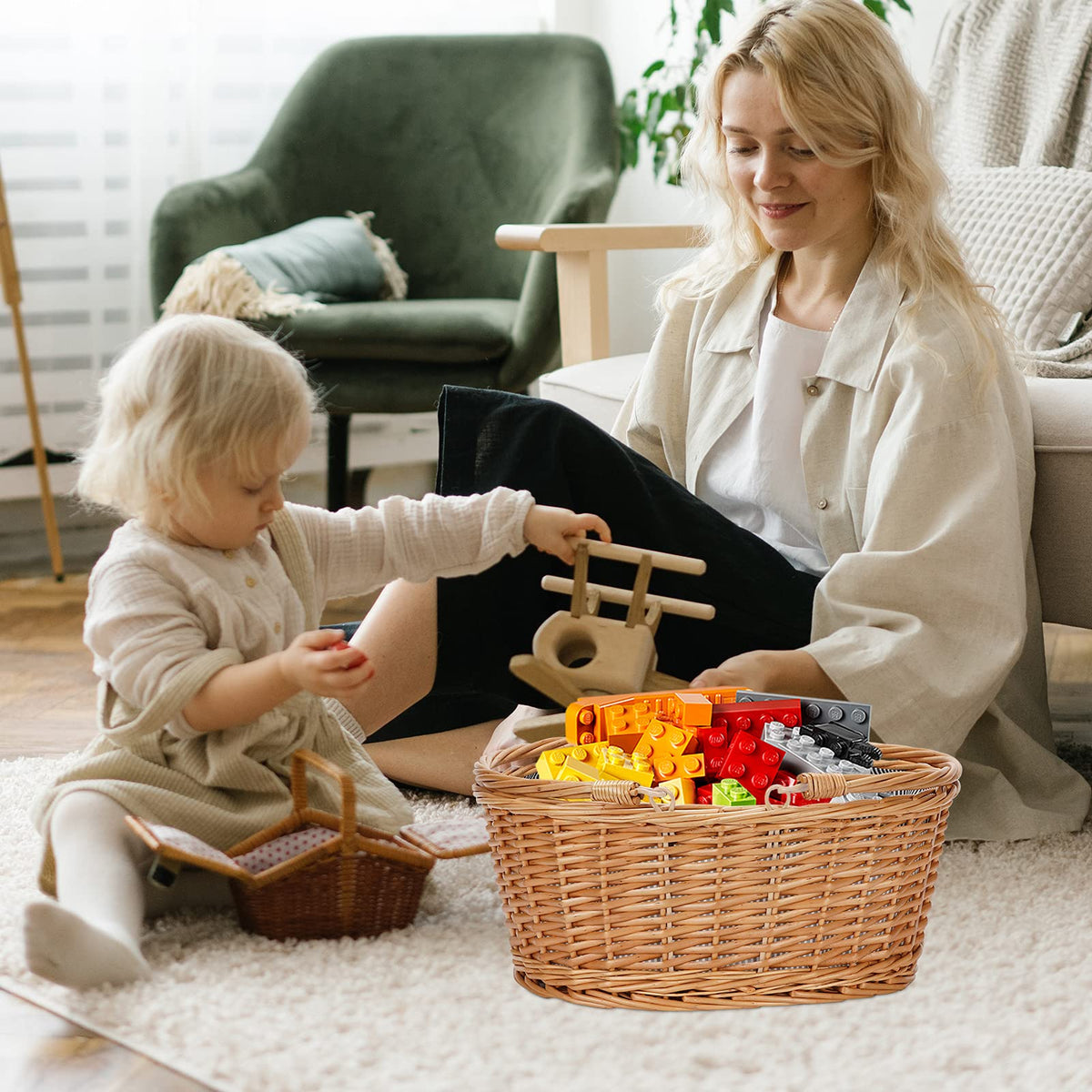 TwentyNext Easter storage scene emphasizes decorative appeal and gift-ready packaging.