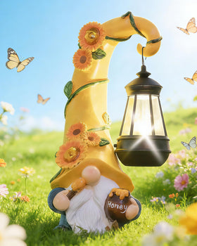 Twinbling Mothers Day garden gnome with solar light brightens patios at dusk