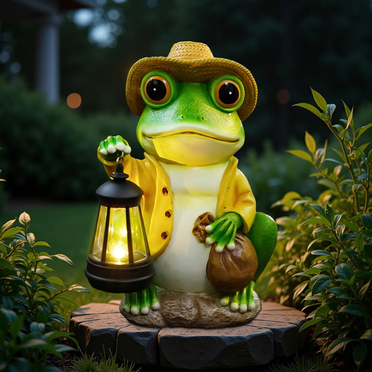 Twinbling solar frog statue 10in adds daytime garden charm.