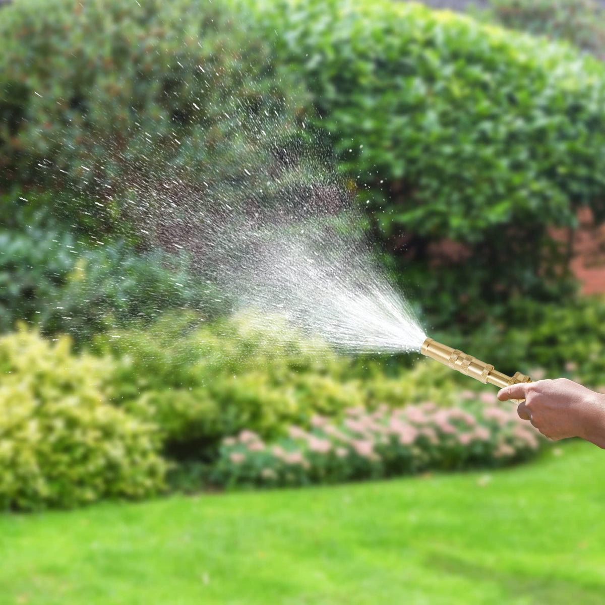 Twinkle Star solid brass nozzle great for deck and siding cleaning.